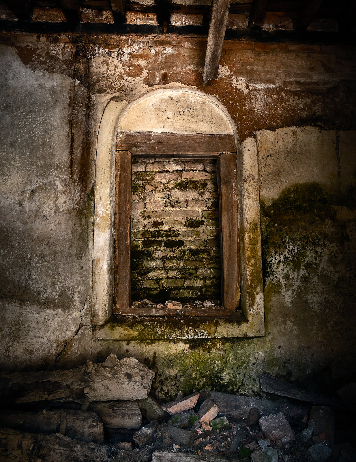 Ruins (2016-Present)